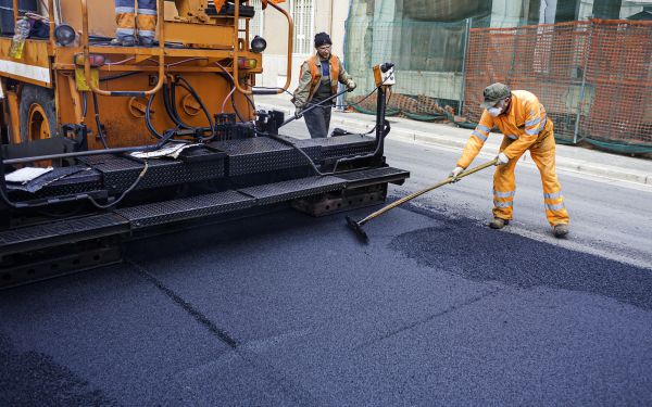 Cost of Asphalt Overlaying in Redwood City